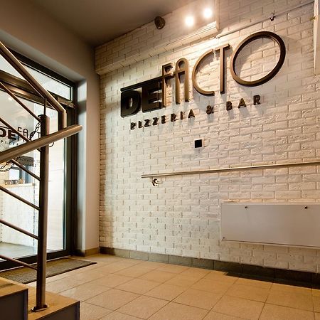 Minihostel Zary Ngoại thất bức ảnh