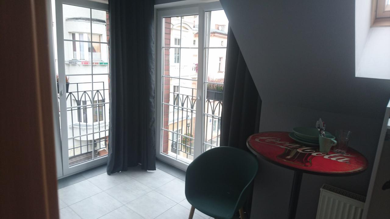 Minihostel Zary Ngoại thất bức ảnh