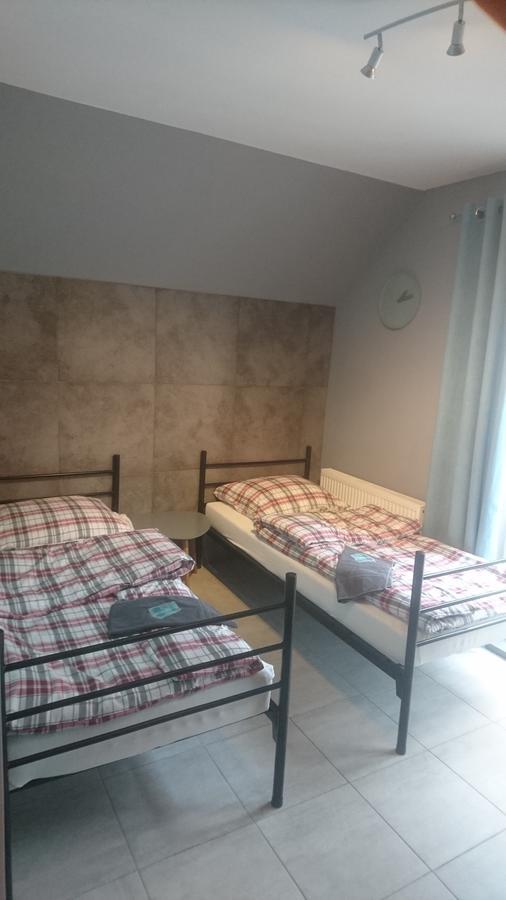 Minihostel Zary Ngoại thất bức ảnh