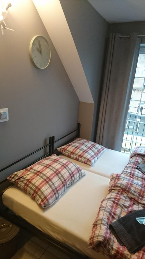 Minihostel Zary Ngoại thất bức ảnh